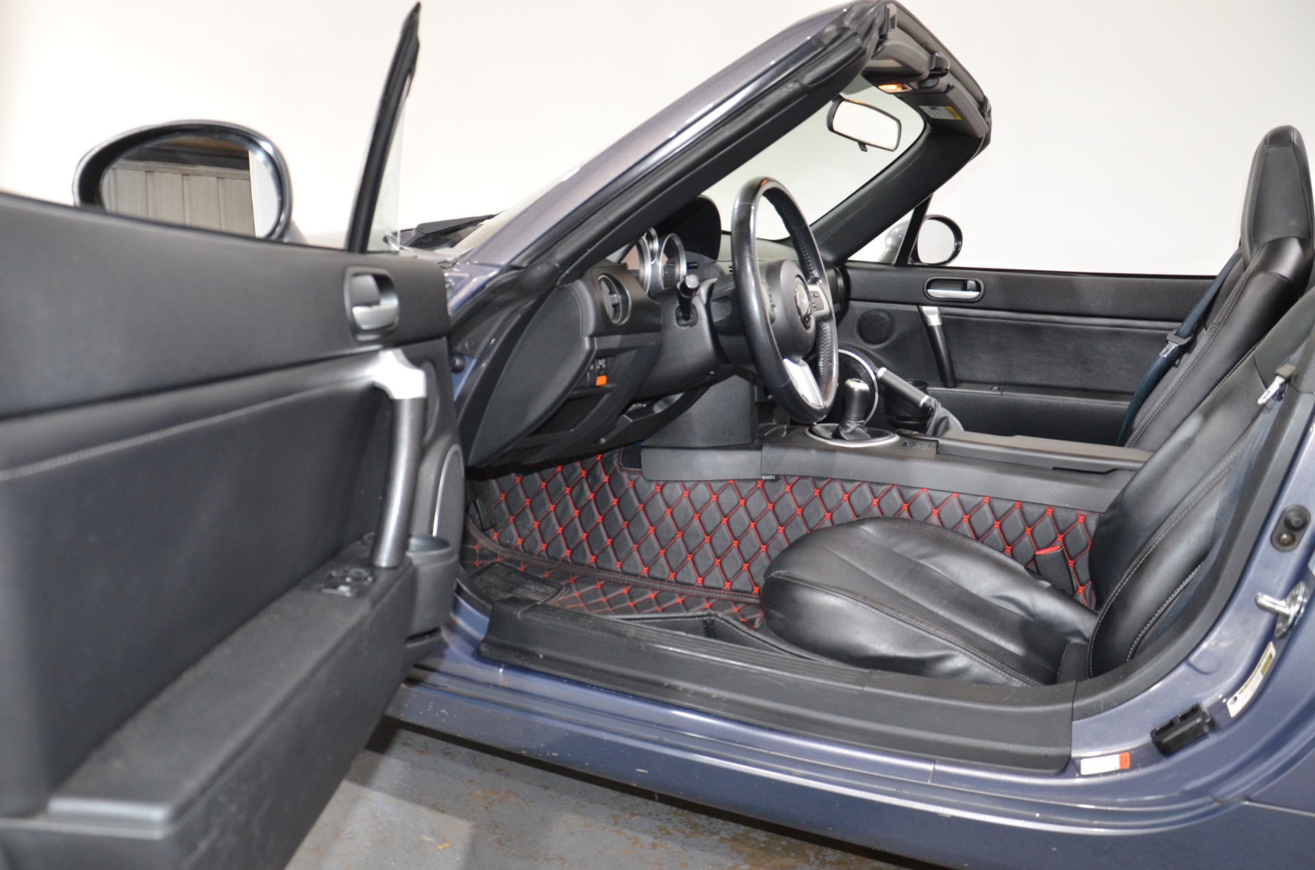 2006 Mazda MX-5 Miata Miata Grand Touring photo 17