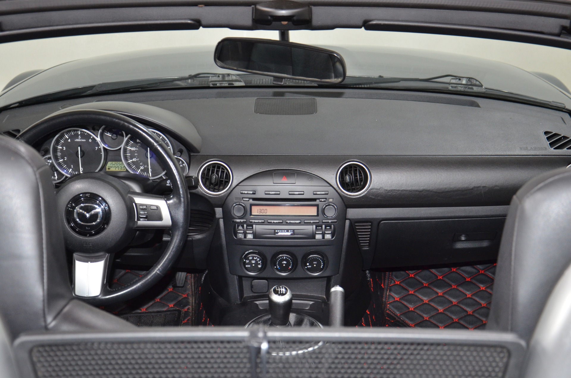 2006 Mazda MX-5 Miata Miata Grand Touring photo 26