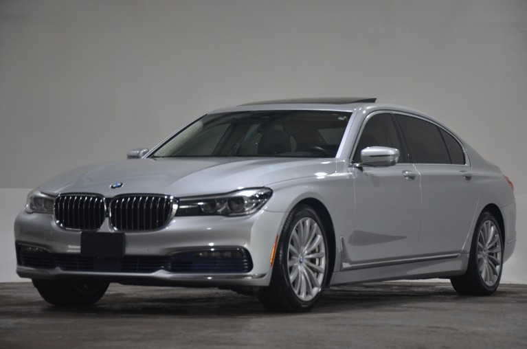 Used 2017 BMW 7 Series 740i for sale $34,995 at Car Xoom in Marietta GA