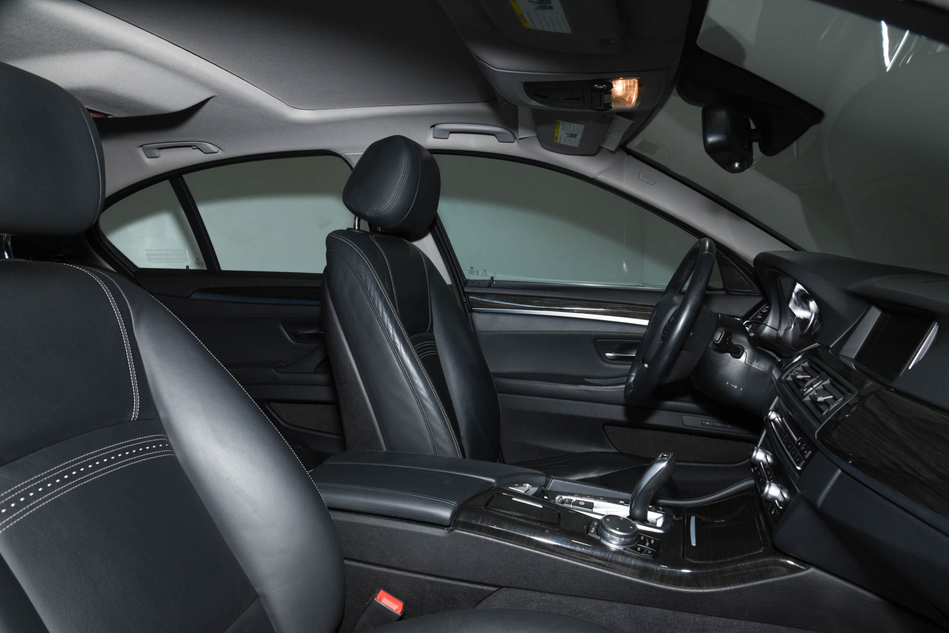 2015 BMW 5 Series 535i - Photo 17