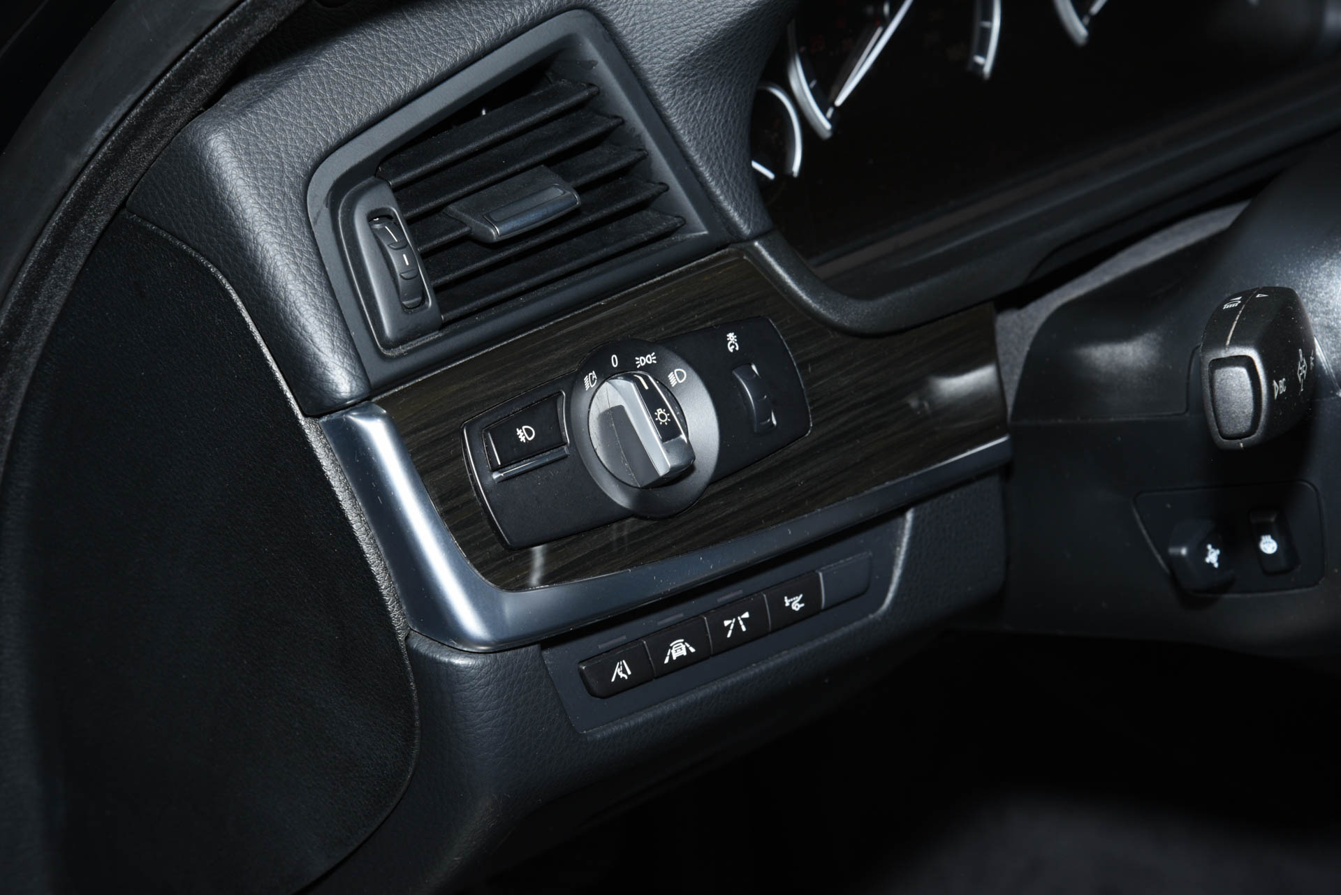 2015 BMW 5 Series 535i - Photo 31