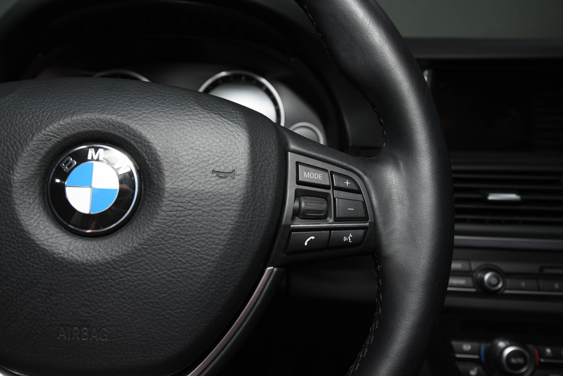 2015 BMW 5 Series 535i - Photo 35