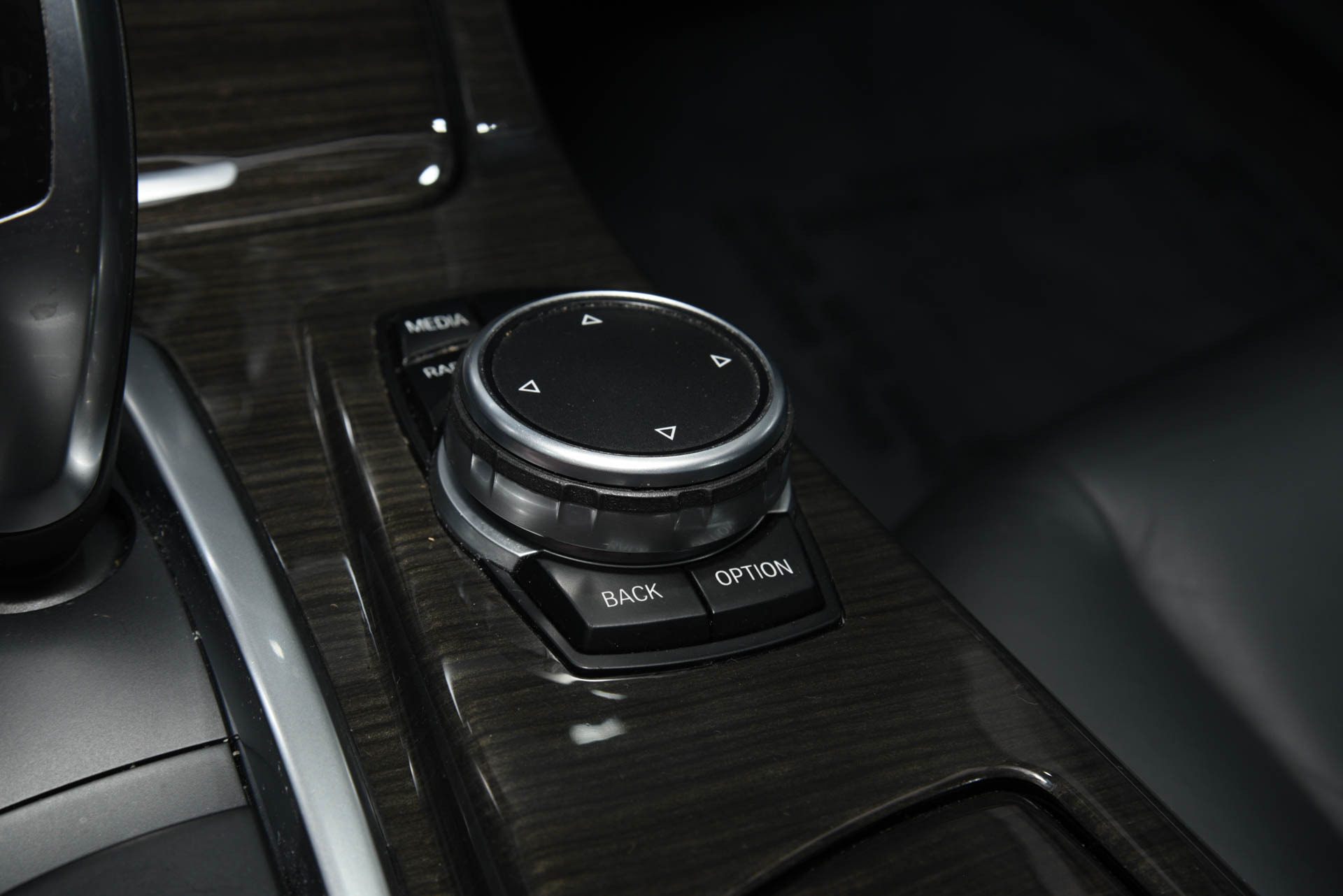 2015 BMW 5 Series 535i - Photo 40