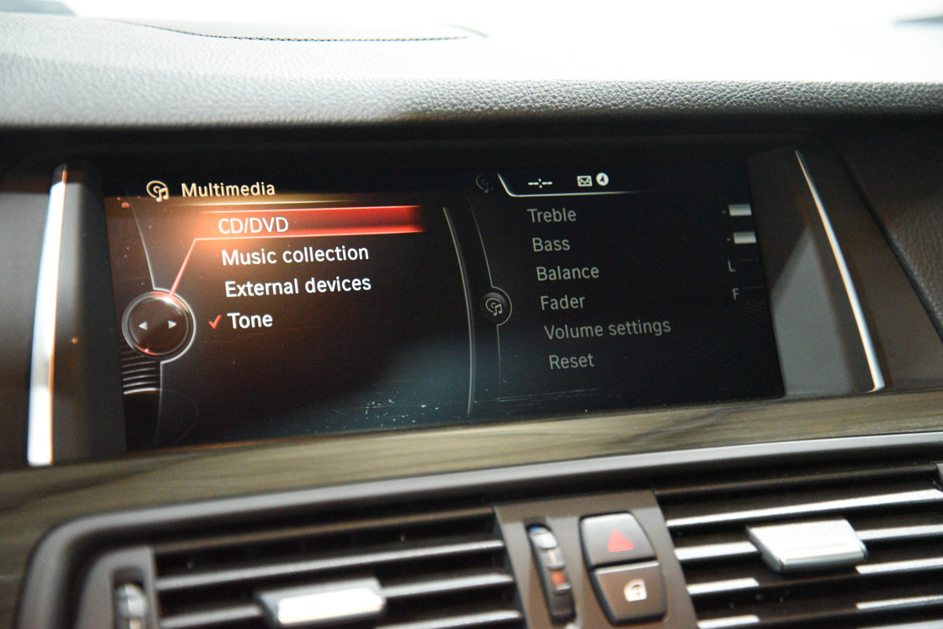 2015 BMW 5 Series 535i - Photo 44