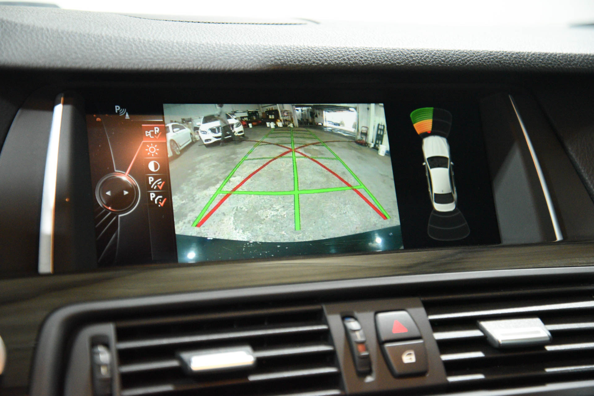2015 BMW 5 Series 535i - Photo 52
