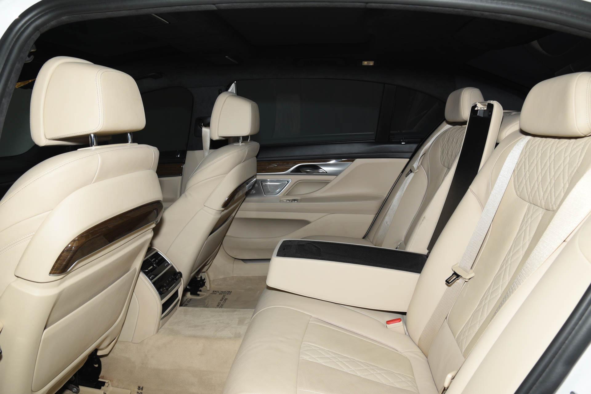 2018 BMW 7 Series 750i - Photo 16