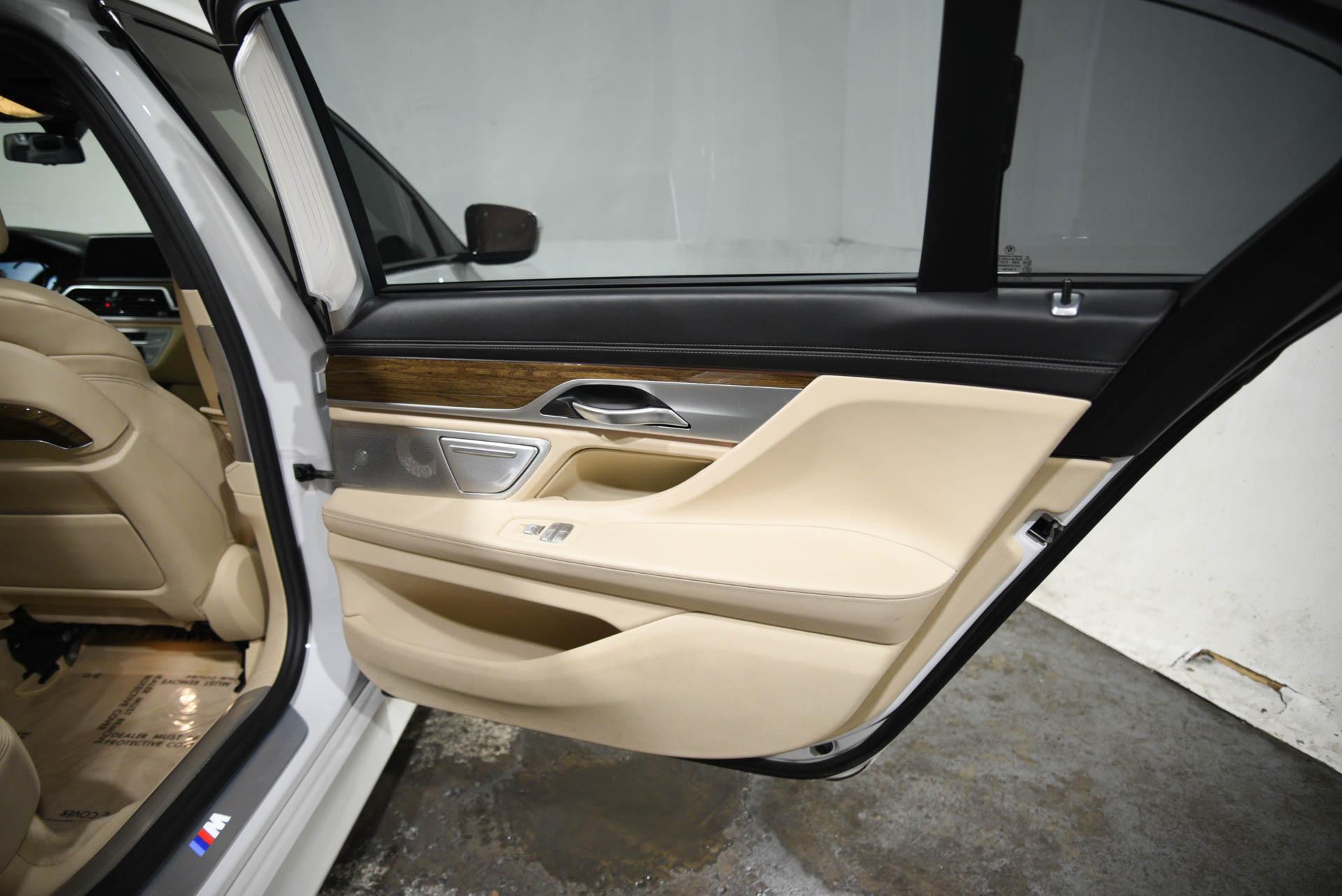 2018 BMW 7 Series 750i - Photo 21