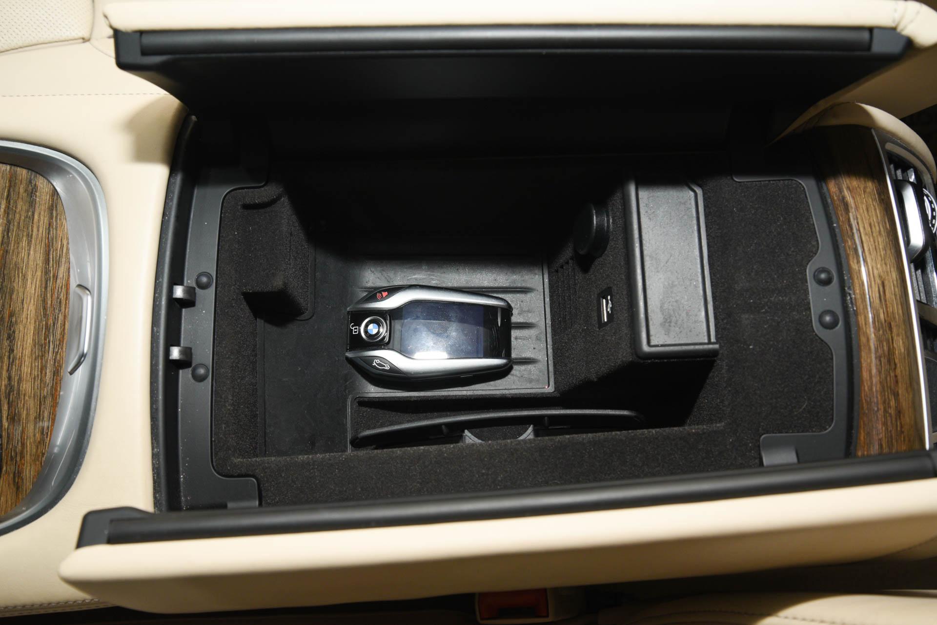 2018 BMW 7 Series 750i - Photo 36