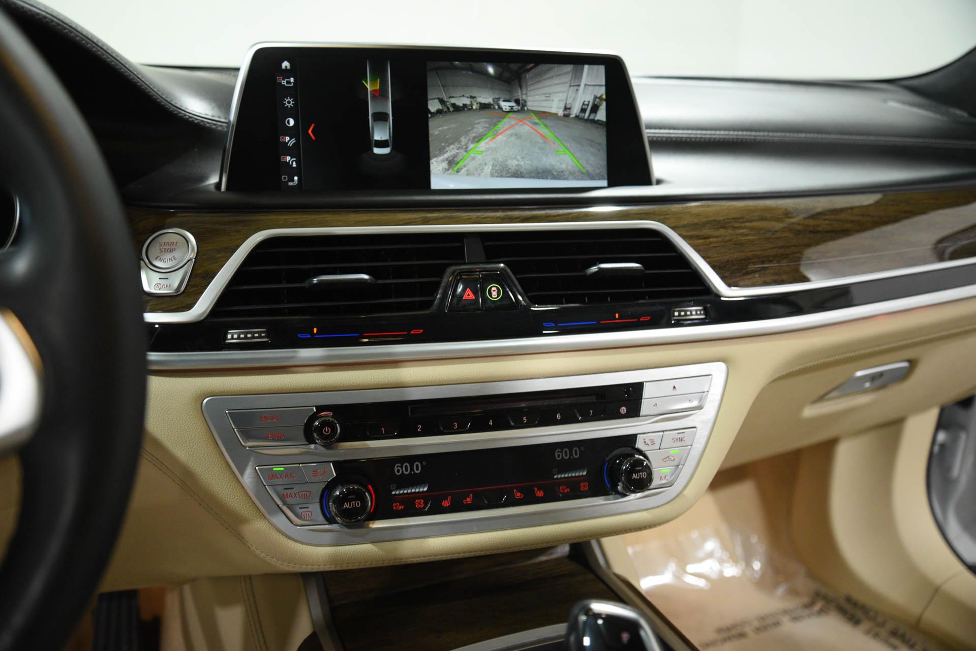 2018 BMW 7 Series 750i - Photo 38