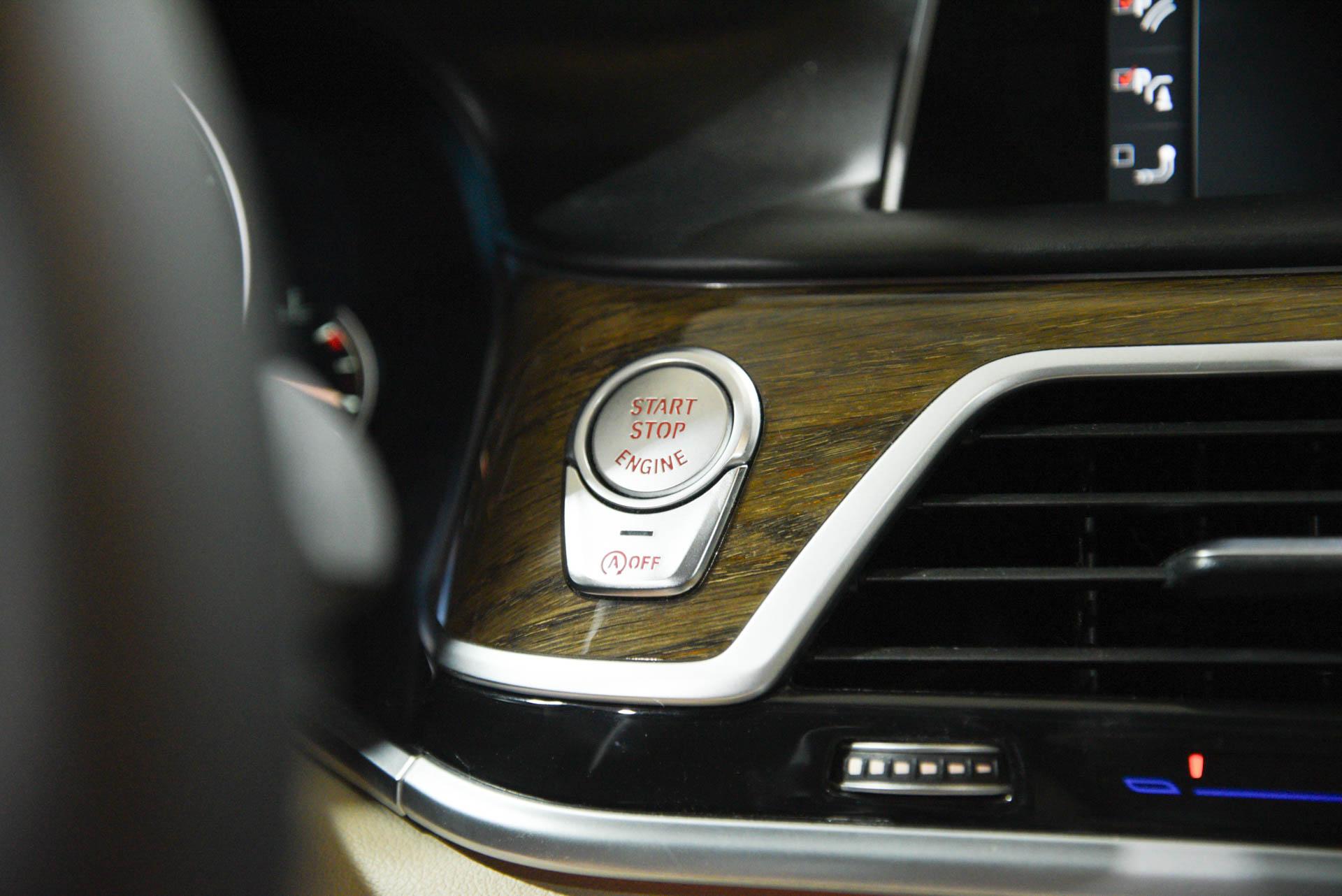 2018 BMW 7 Series 750i - Photo 39