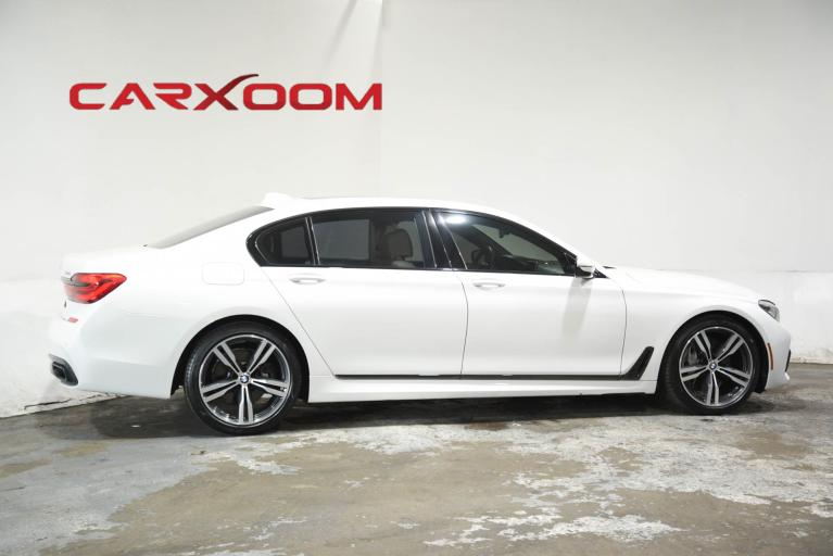 2018 BMW 7 Series 750i - Photo 55