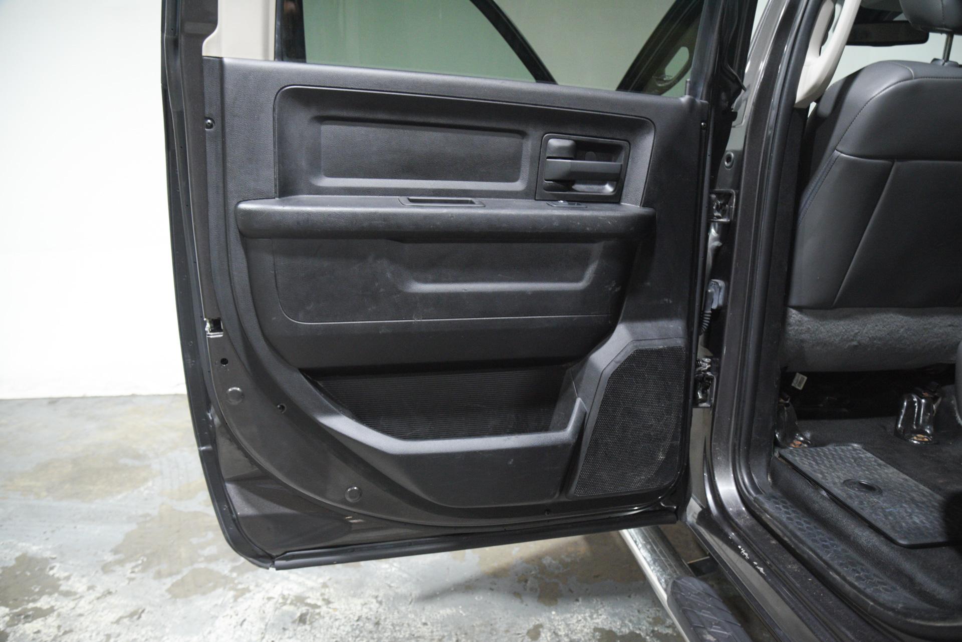 2018 RAM Ram 2500 Pickup Tradesman - Photo 18