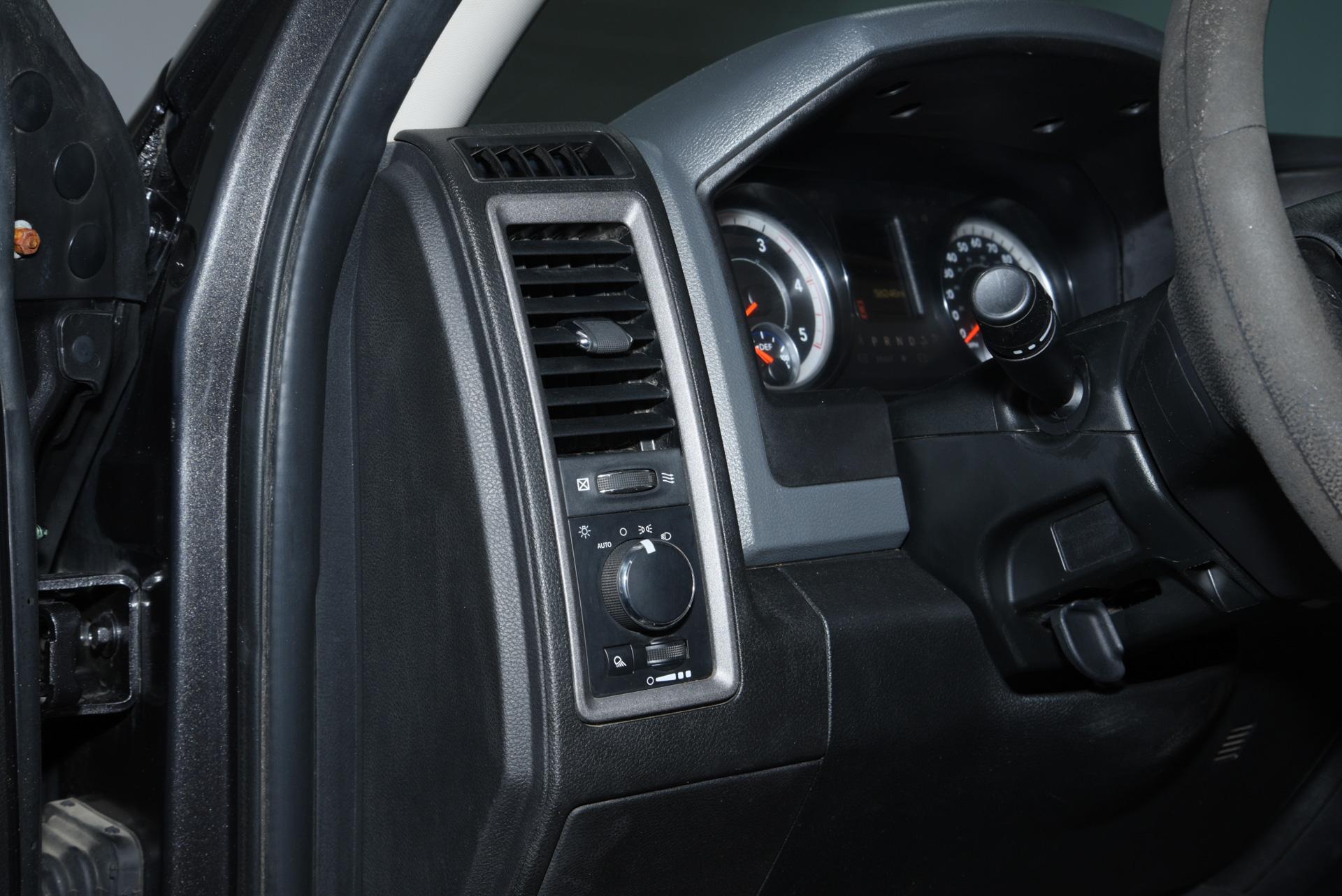2018 RAM Ram 2500 Pickup Tradesman - Photo 24