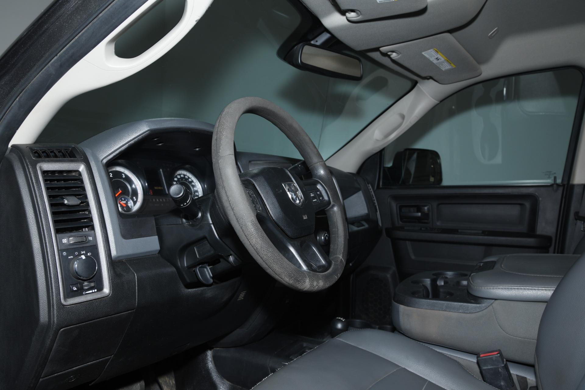 2018 RAM Ram 2500 Pickup Tradesman - Photo 25