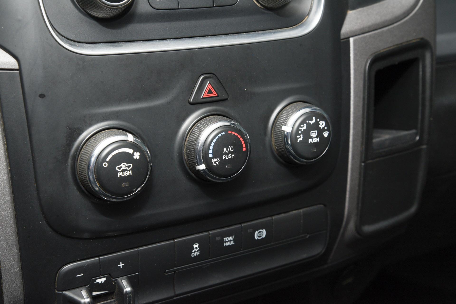 2018 RAM Ram 2500 Pickup Tradesman - Photo 30