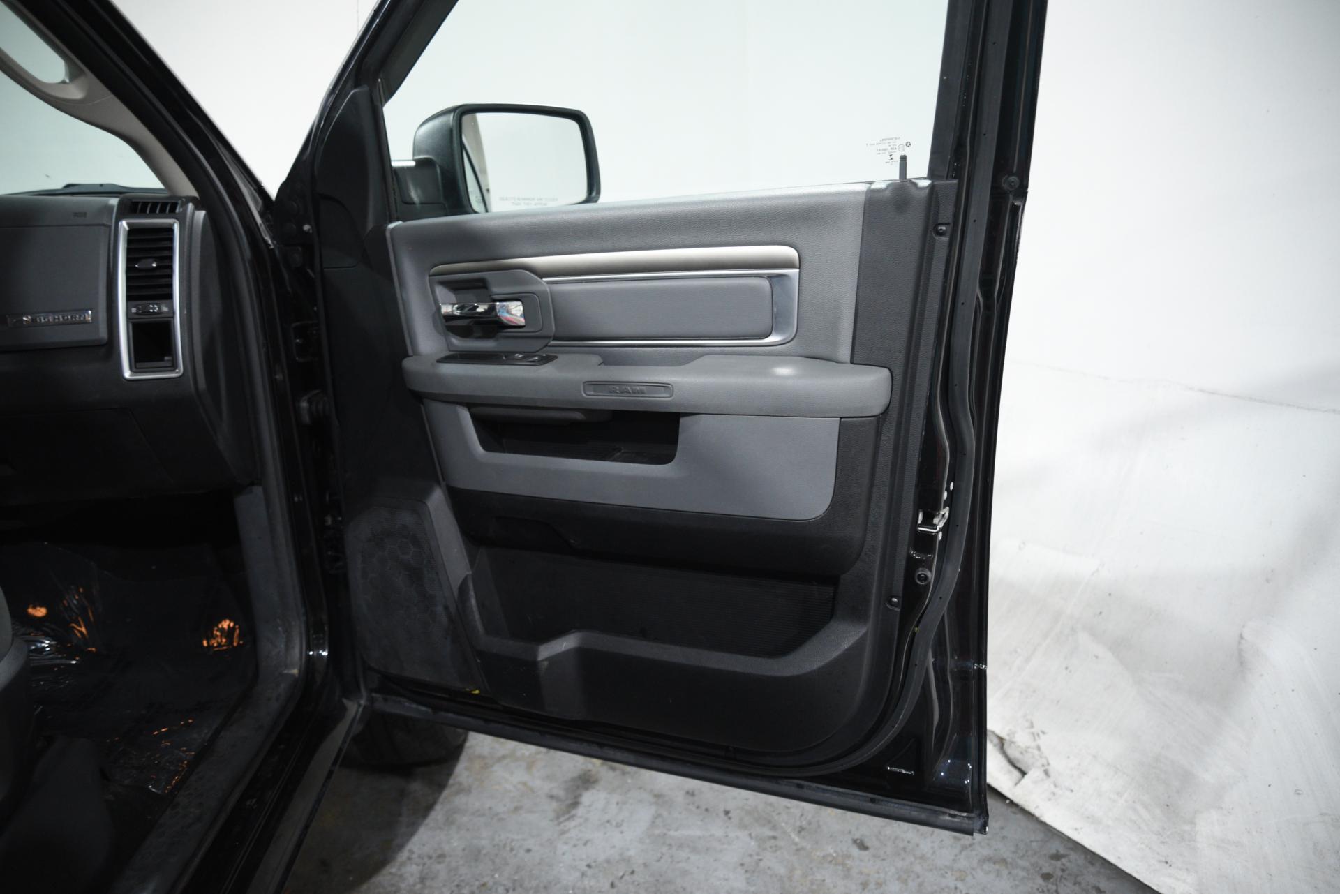 2016 RAM Ram 1500 Pickup Big Horn - Photo 31