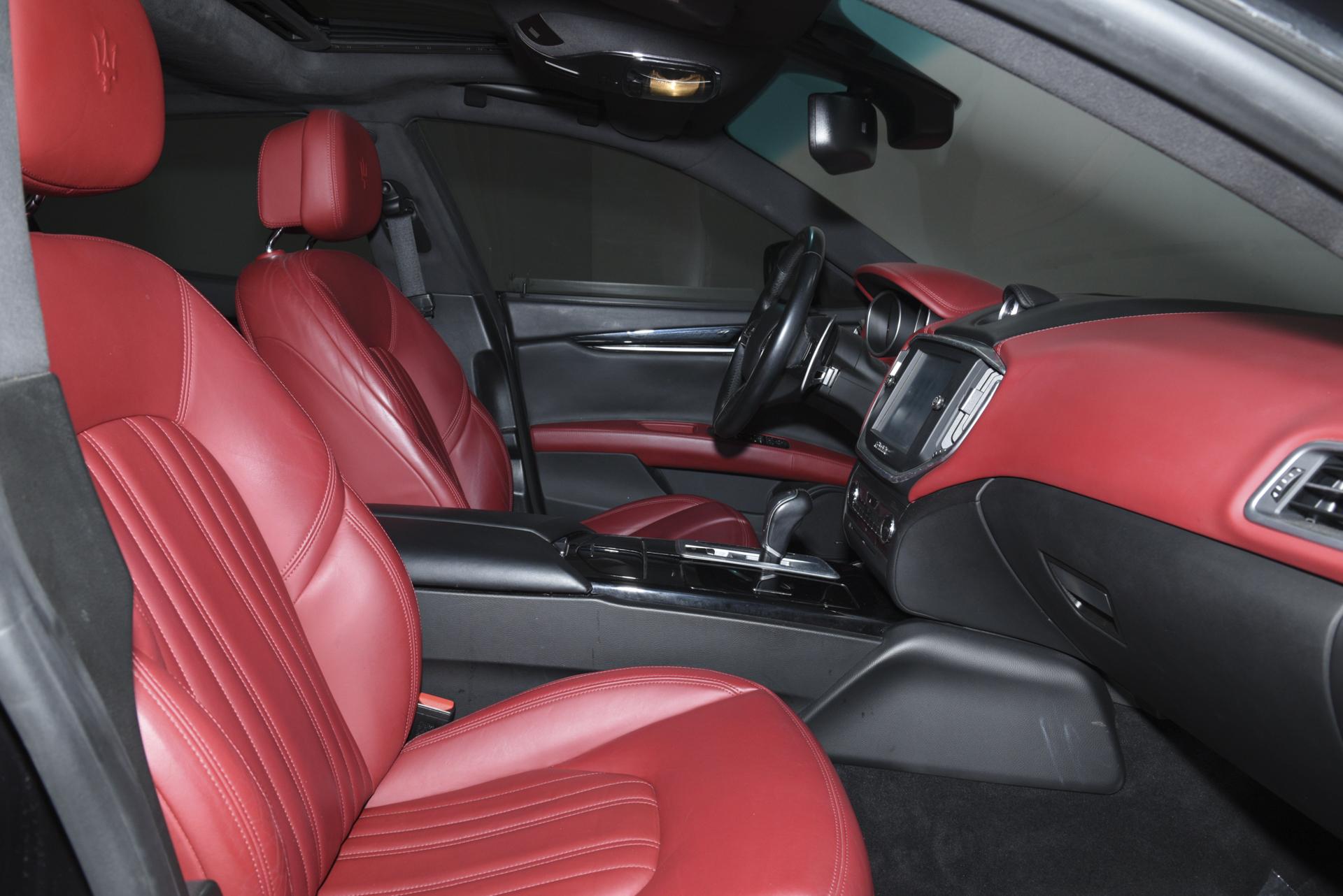 2016 Maserati Ghibli S - Photo 14
