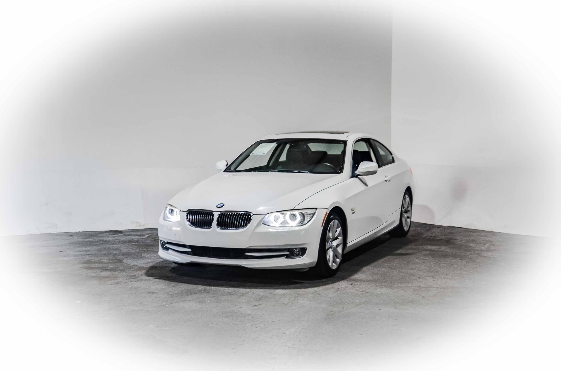 Bmw series 3 2011 price discount
