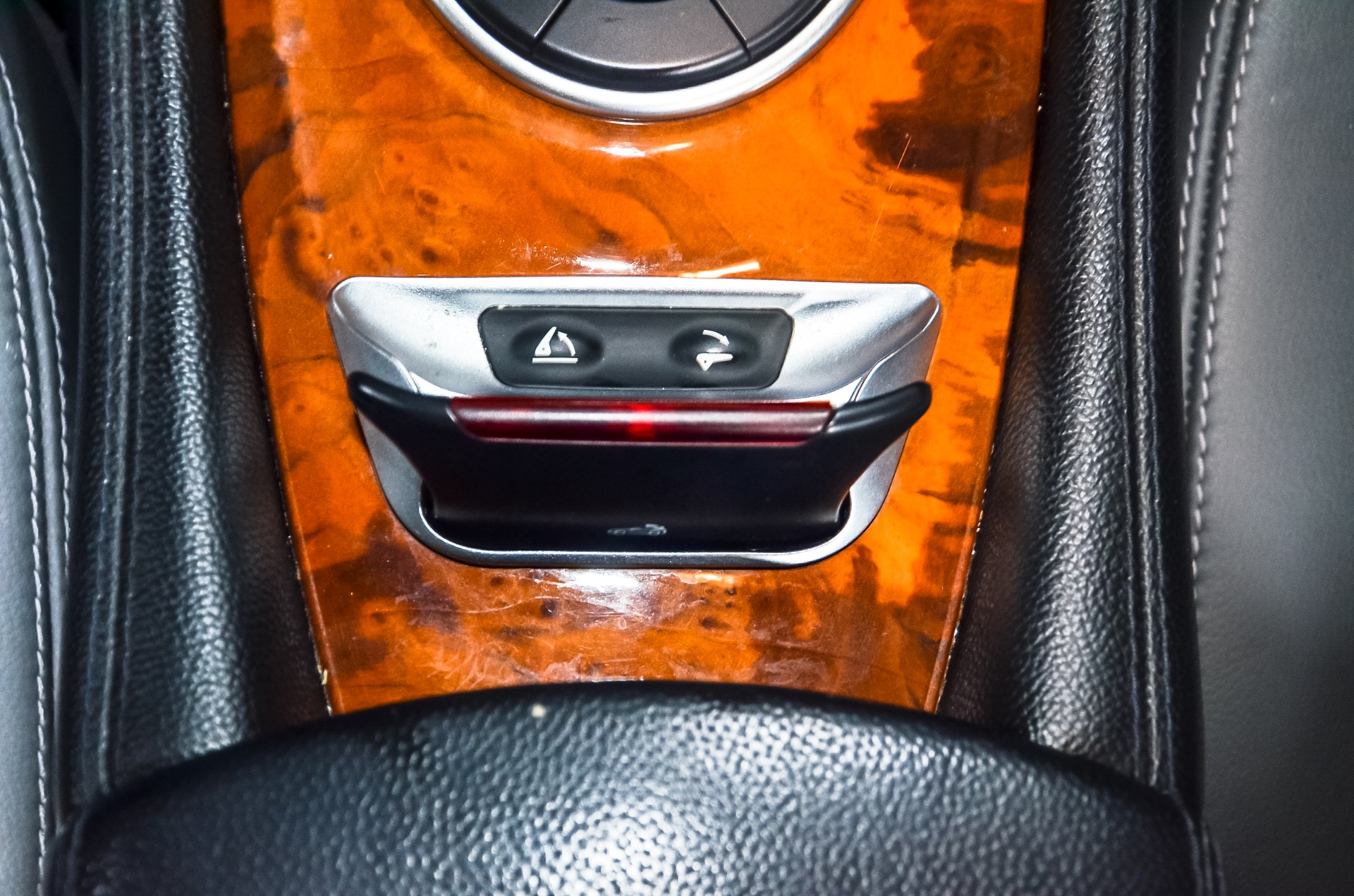 2005 Mercedes Benz SL 500 photo 36