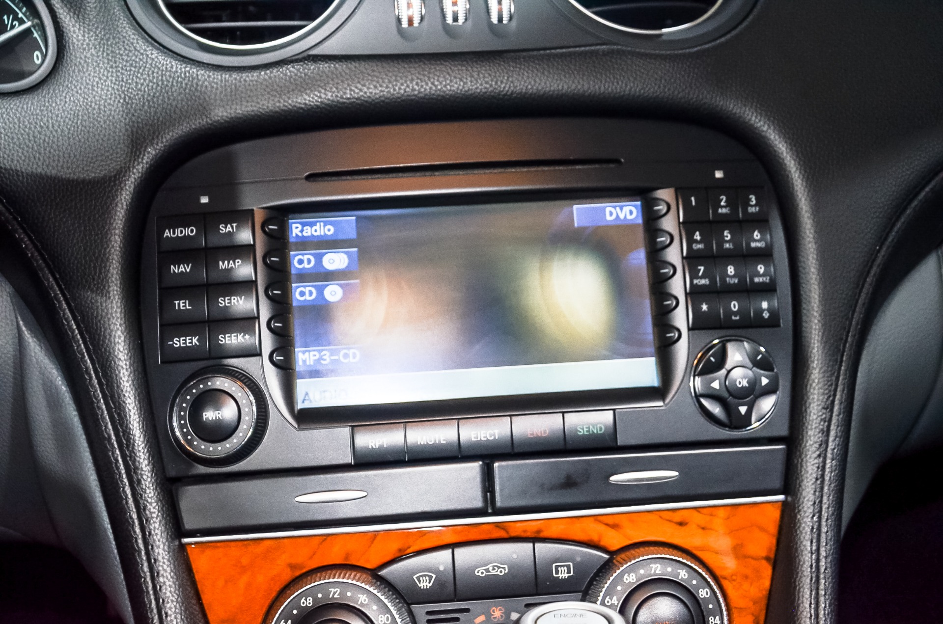 2005 Mercedes Benz SL 500 photo 38