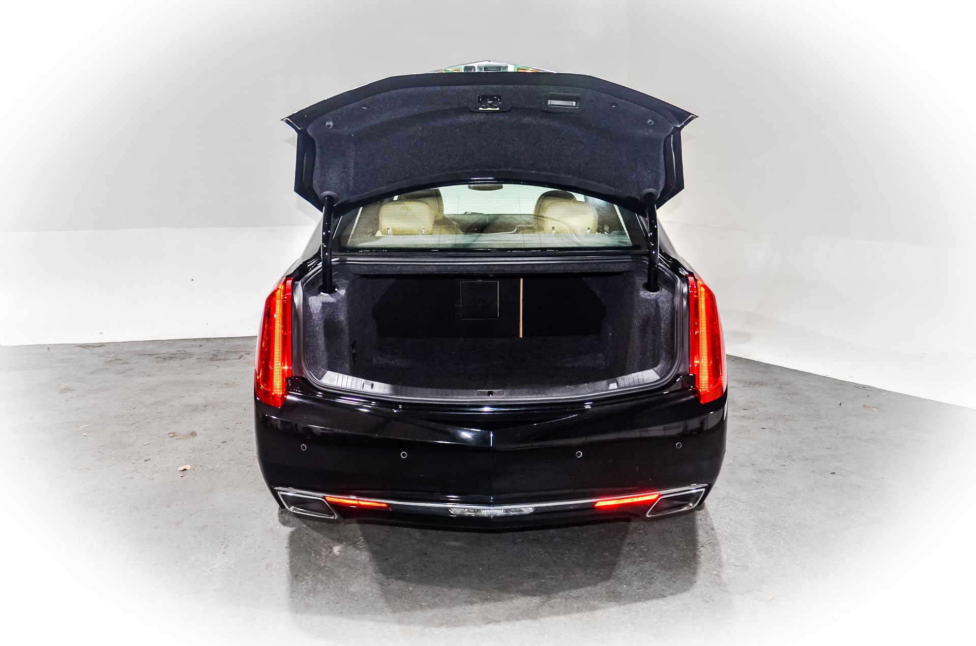 Used 2014 Cadillac XTS Luxury Collection For Sale (Sold) | Car