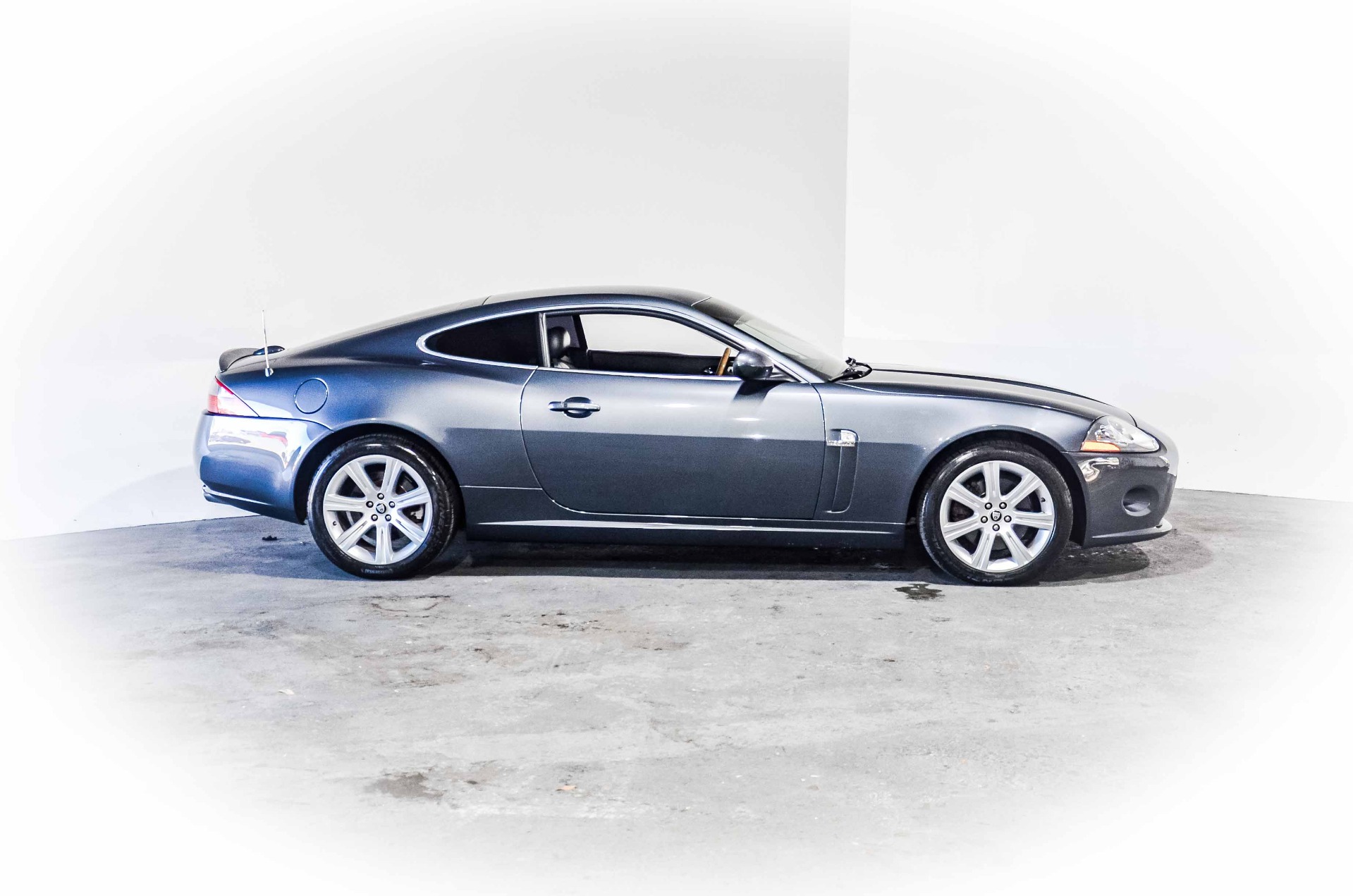 2007 Jaguar XK photo 11