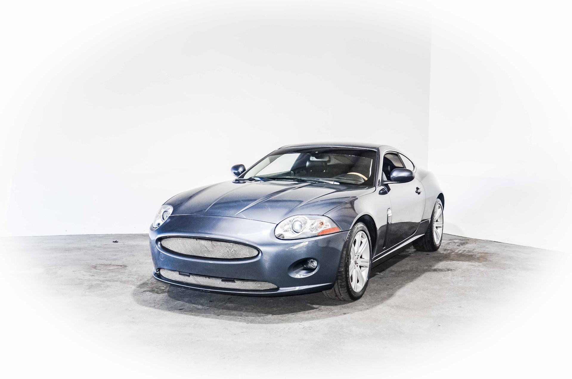2007 Jaguar XK photo 3