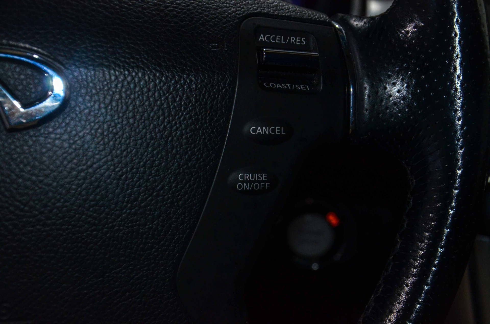 2008 Infiniti M35 X photo 21
