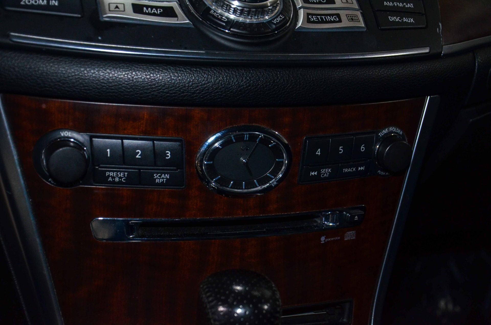 2008 Infiniti M35 X photo 23