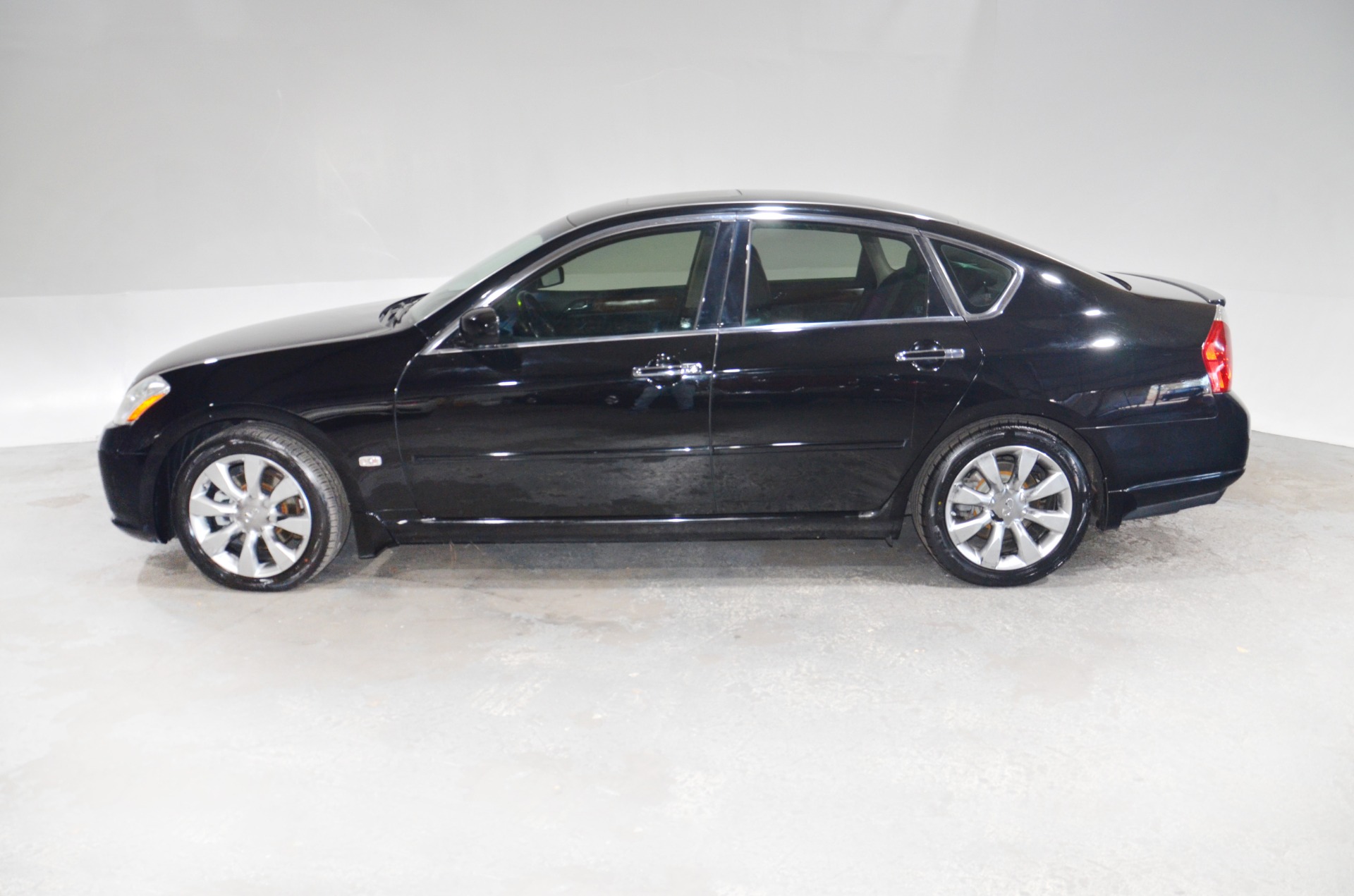 2007 Infiniti M35 photo 11