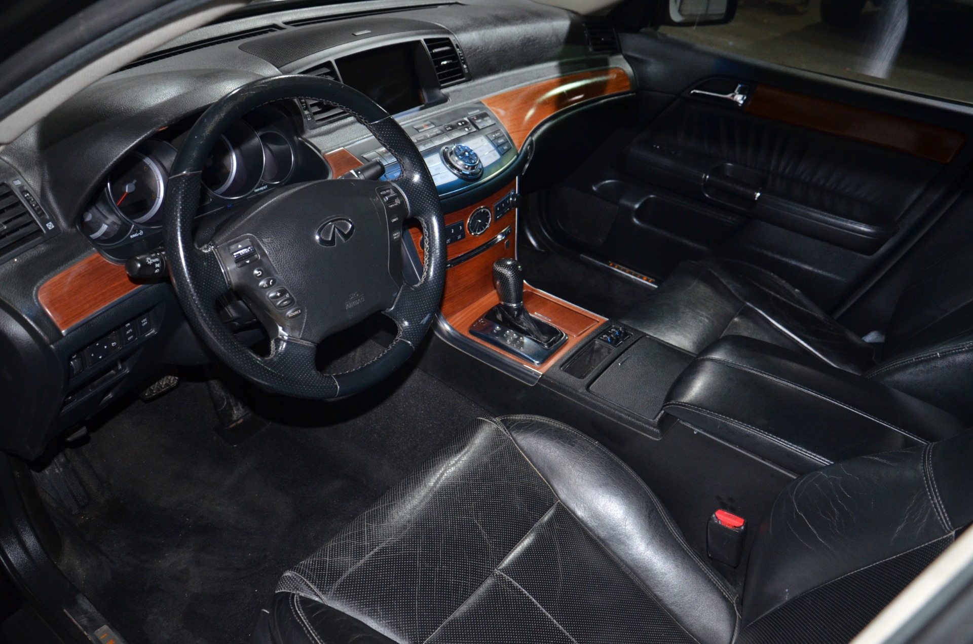2007 Infiniti M35 photo 25
